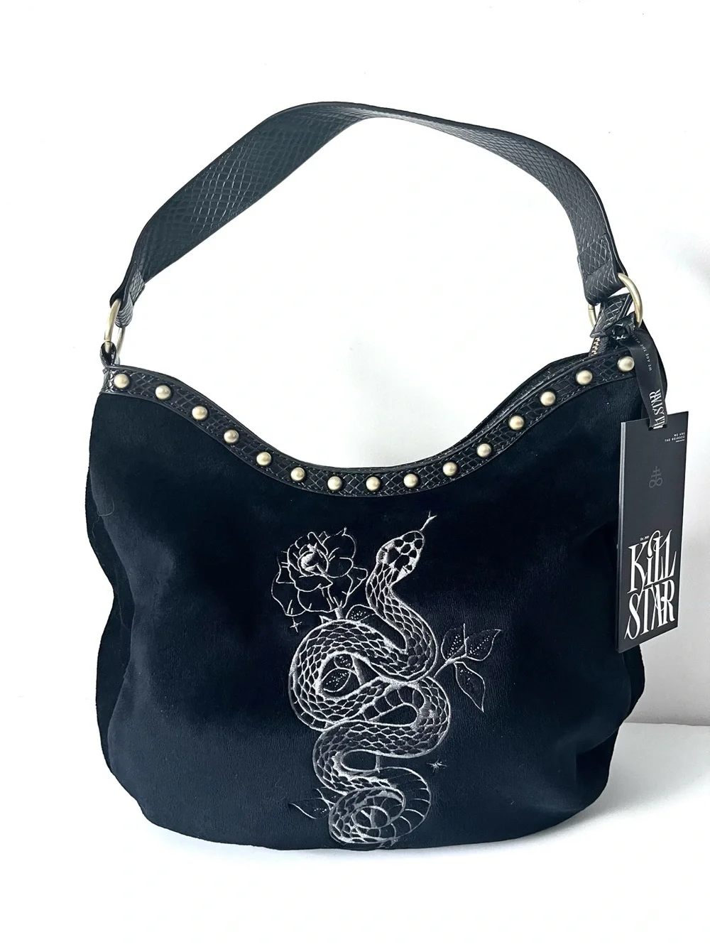 Killstar edgy shoulder